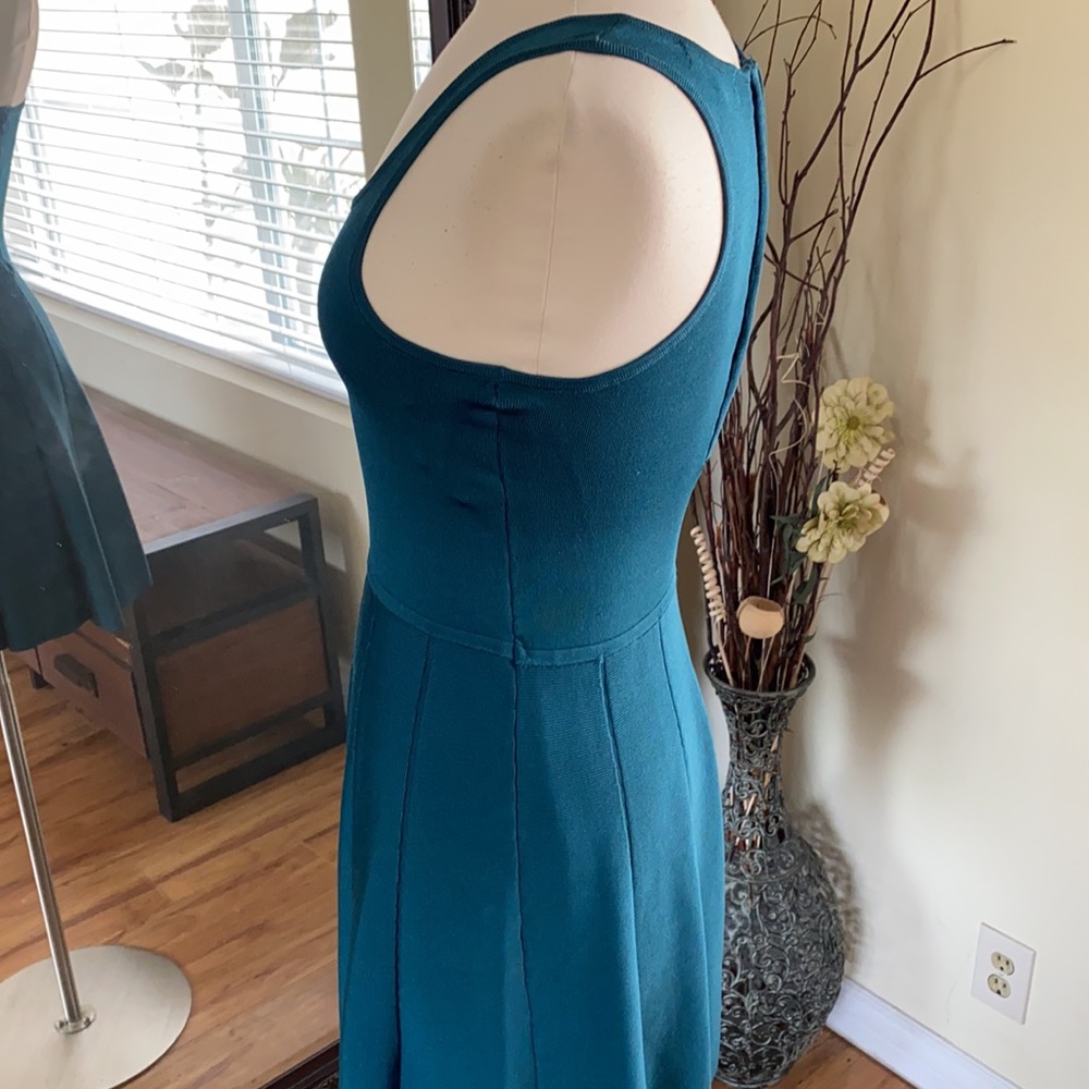 Cocktail Dress. - Picture 5 of 8